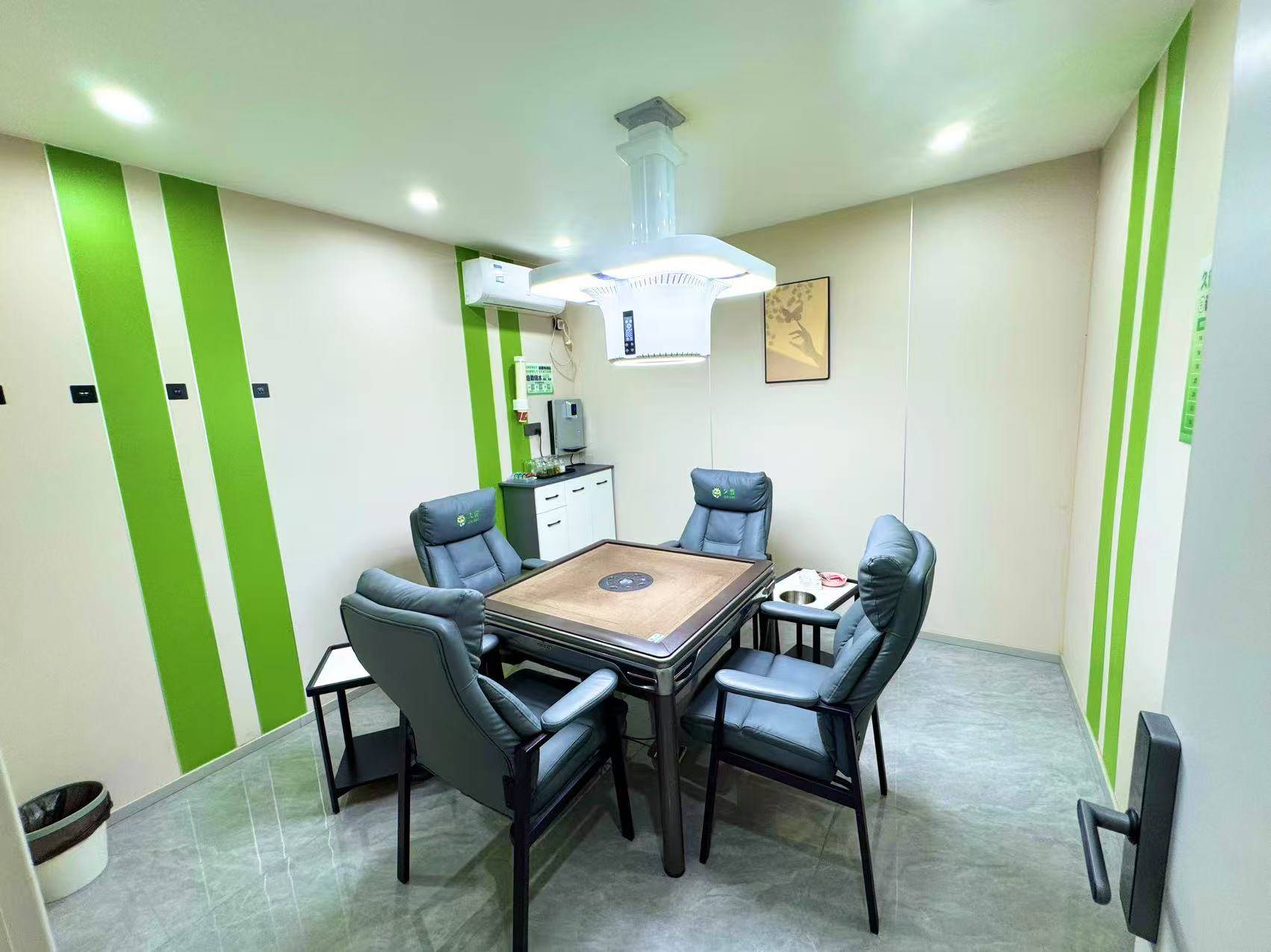 盟品牌全景解析：科技赋能下的智慧娱乐新蓝海麻将胡了2试玩模拟器2026年自助棋牌室加(图2)